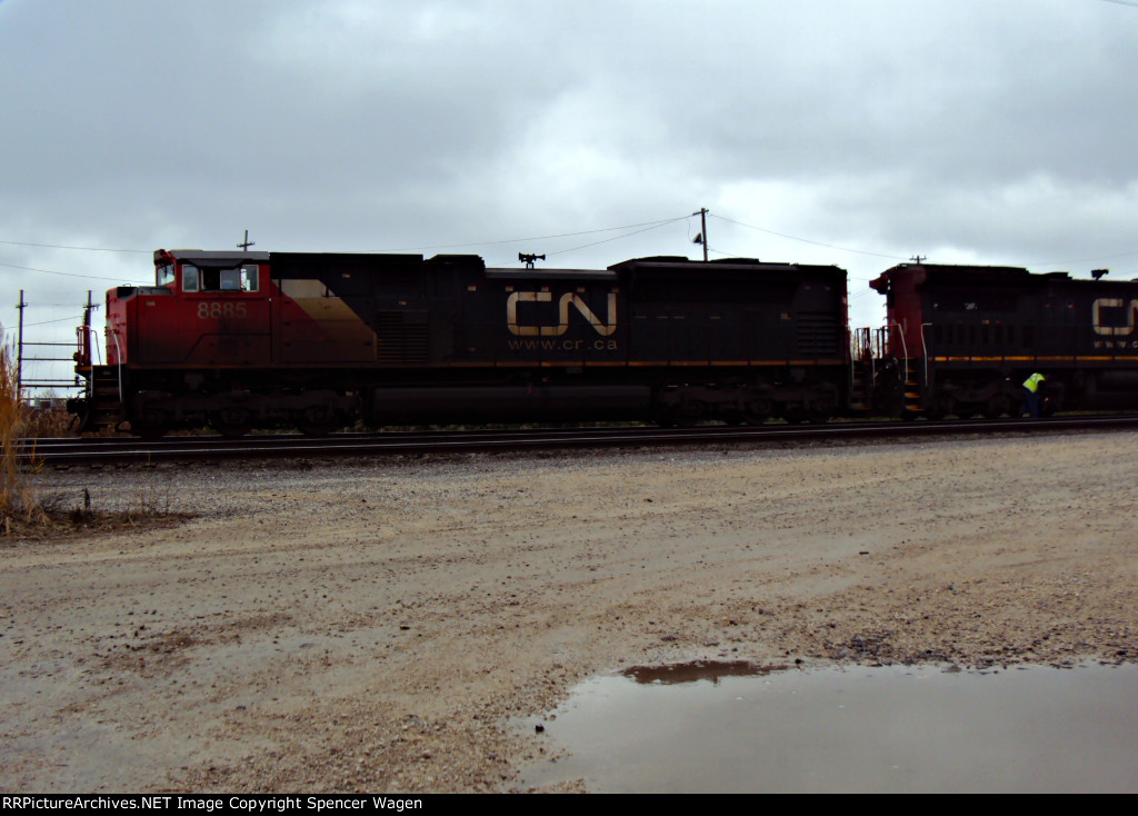 CN 8885